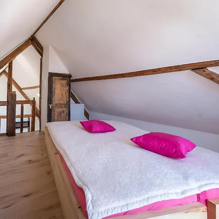 Himmelshoeh Loft Retreat, Cleaning Included Tatil Evi *