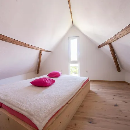 Himmelshoeh Loft Retreat, Cleaning Included Tatil Evi *