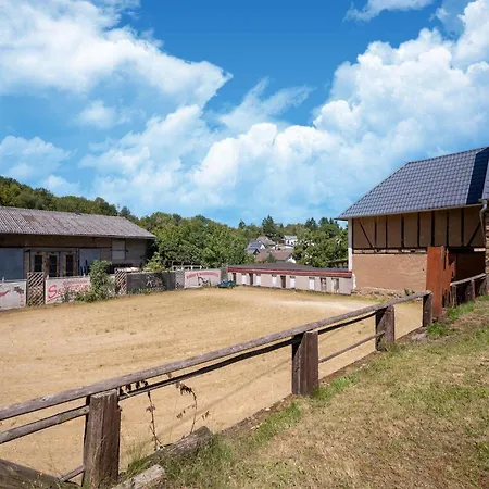 Tatil Evi Himmelshoeh Loft Retreat, Cleaning Included *