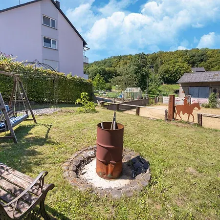 Himmelshoeh Loft Retreat, Cleaning Included *